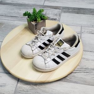 Adidas Superstar sneakers kids Size 2